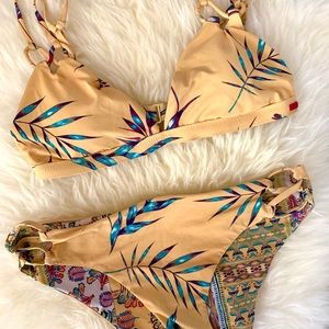 Reversible Roxy bikini